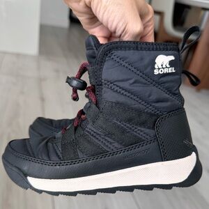 Sorel short lace boot for toddler in Black